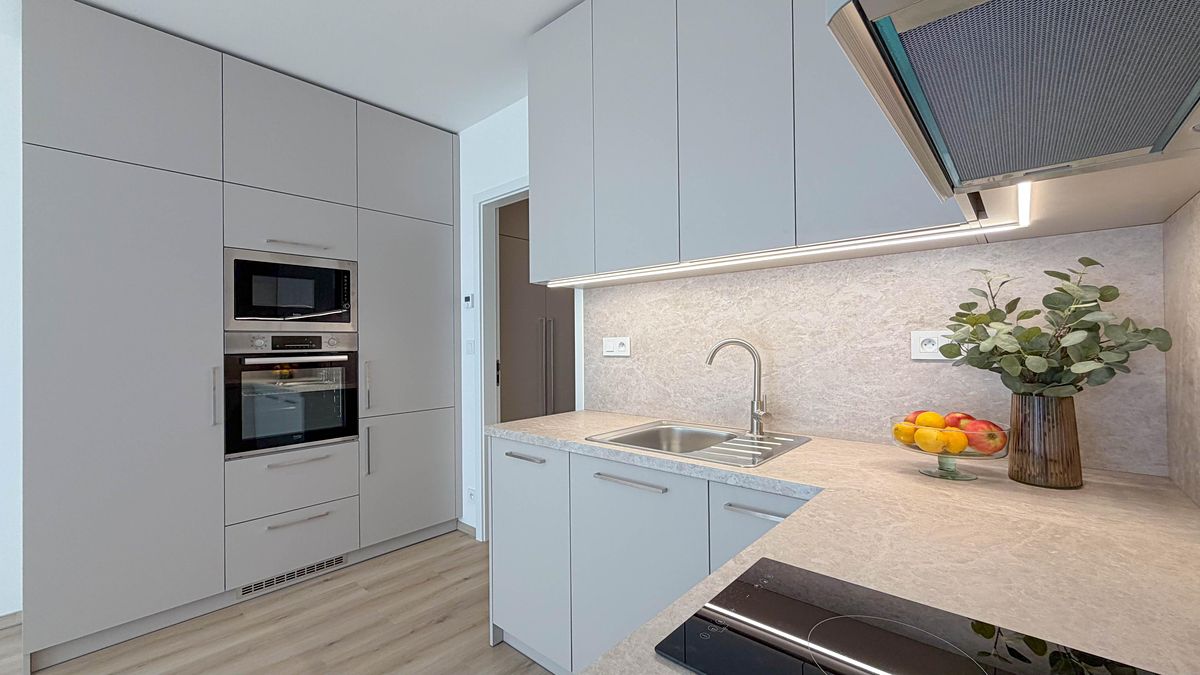 Pronájem bytu 1+kk 32 m²