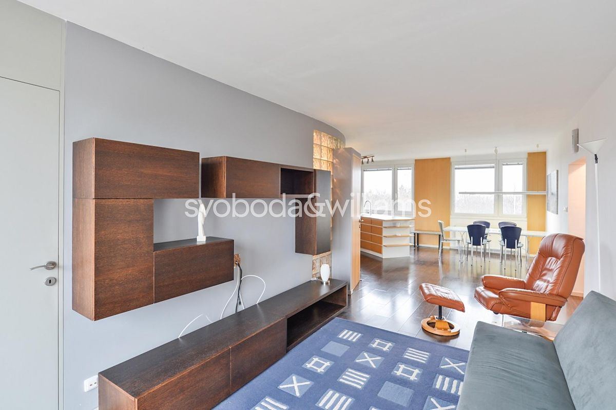 Pronájem bytu 2+kk 64 m² – fotografie 4
