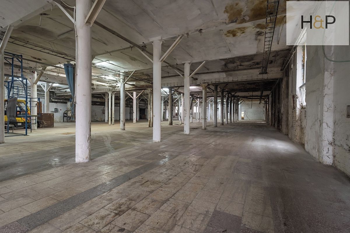 Pronájem výrobní haly, prostoru 1250 m² – fotografie 2