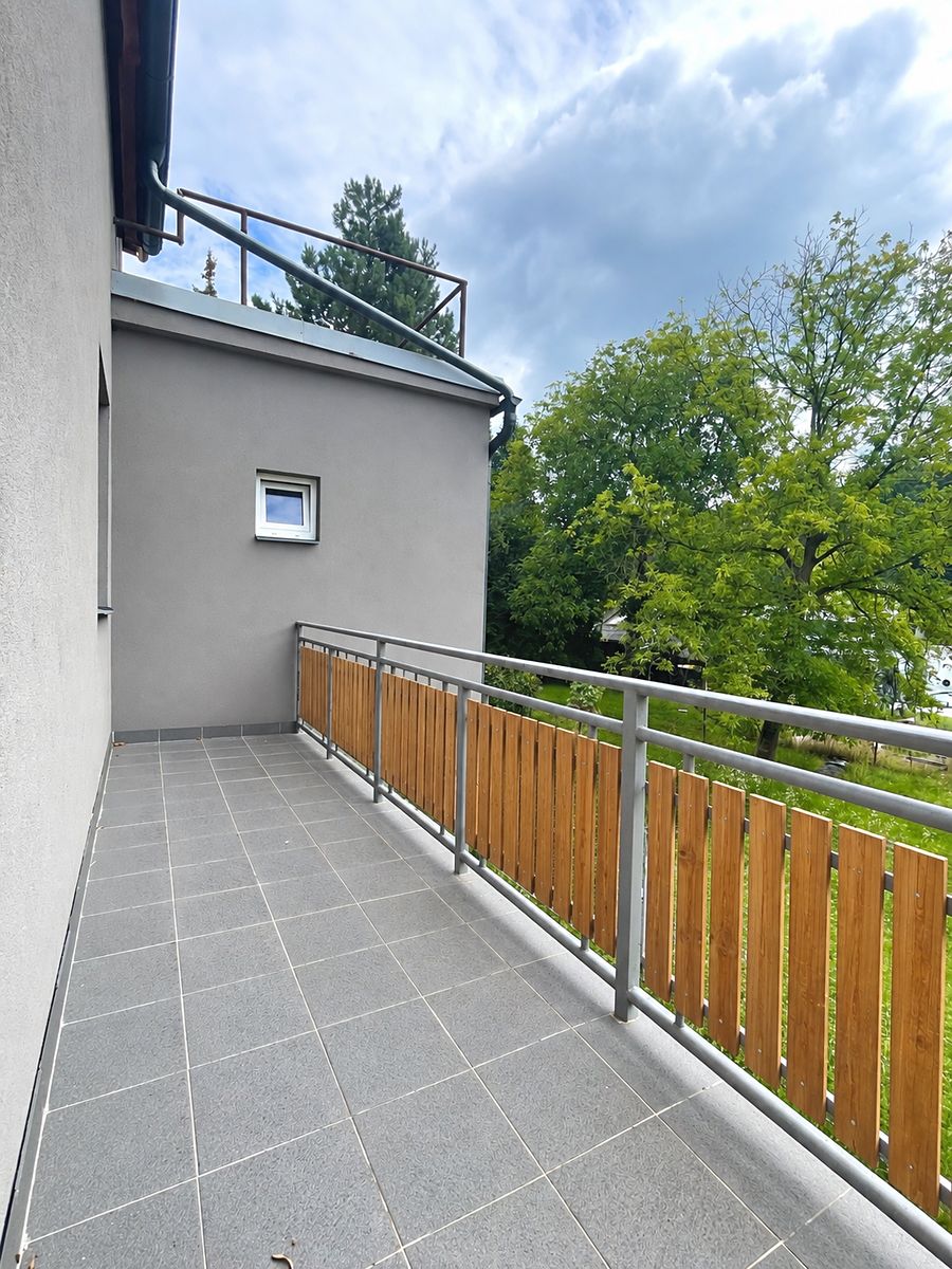 Pronájem bytu 3+kk 77 m² – fotografie 3