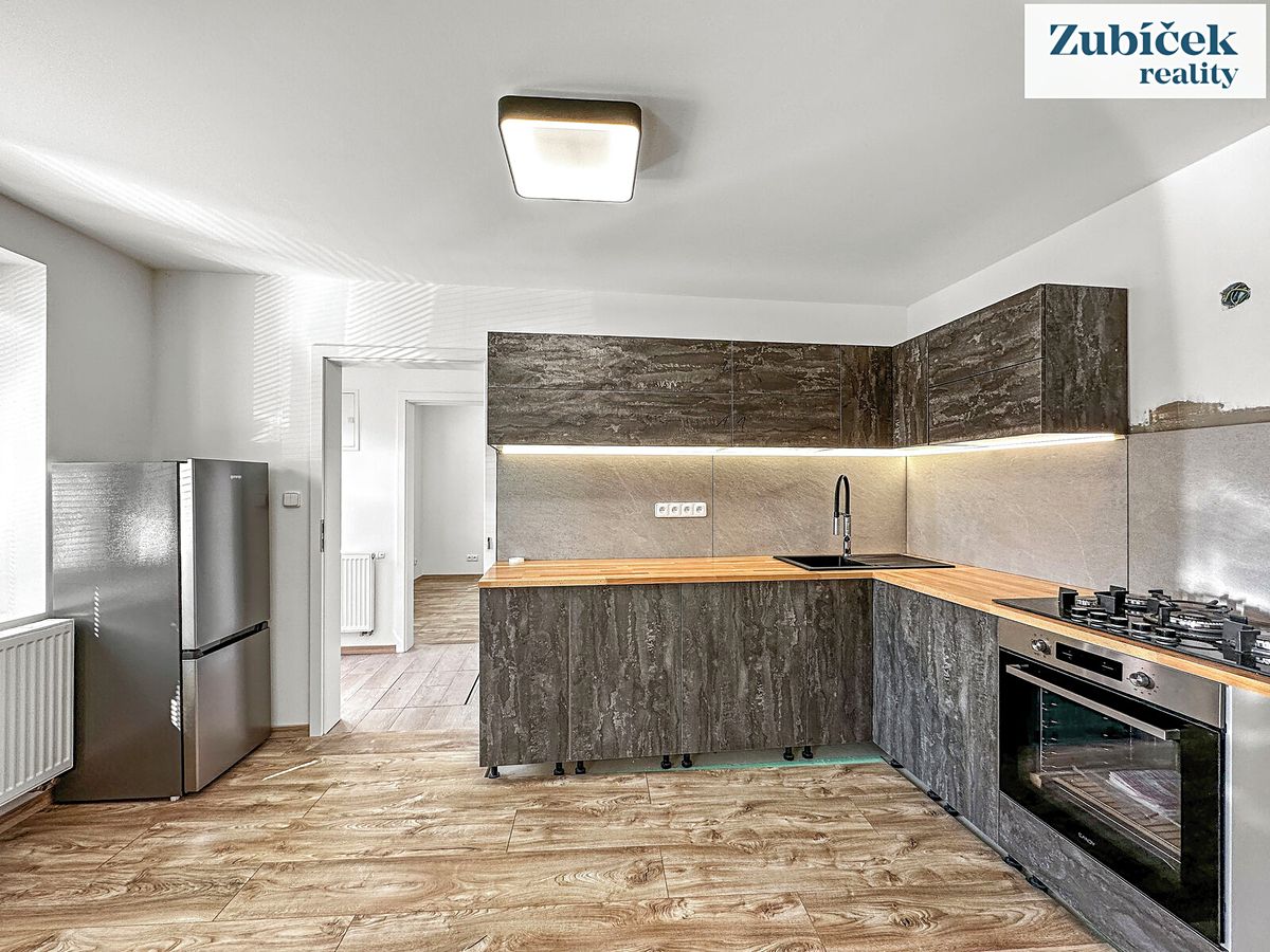 Pronájem rodinného domu 70 m², pozemek 70 m²