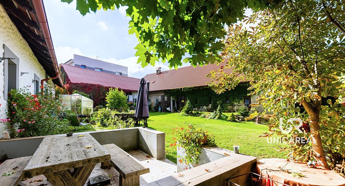 Prodej zemědělské usedlosti 330 m², pozemek 1643 m² – fotografie 2