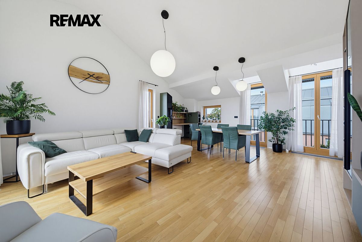 Prodej bytu 4+kk 138 m² – fotografie 2
