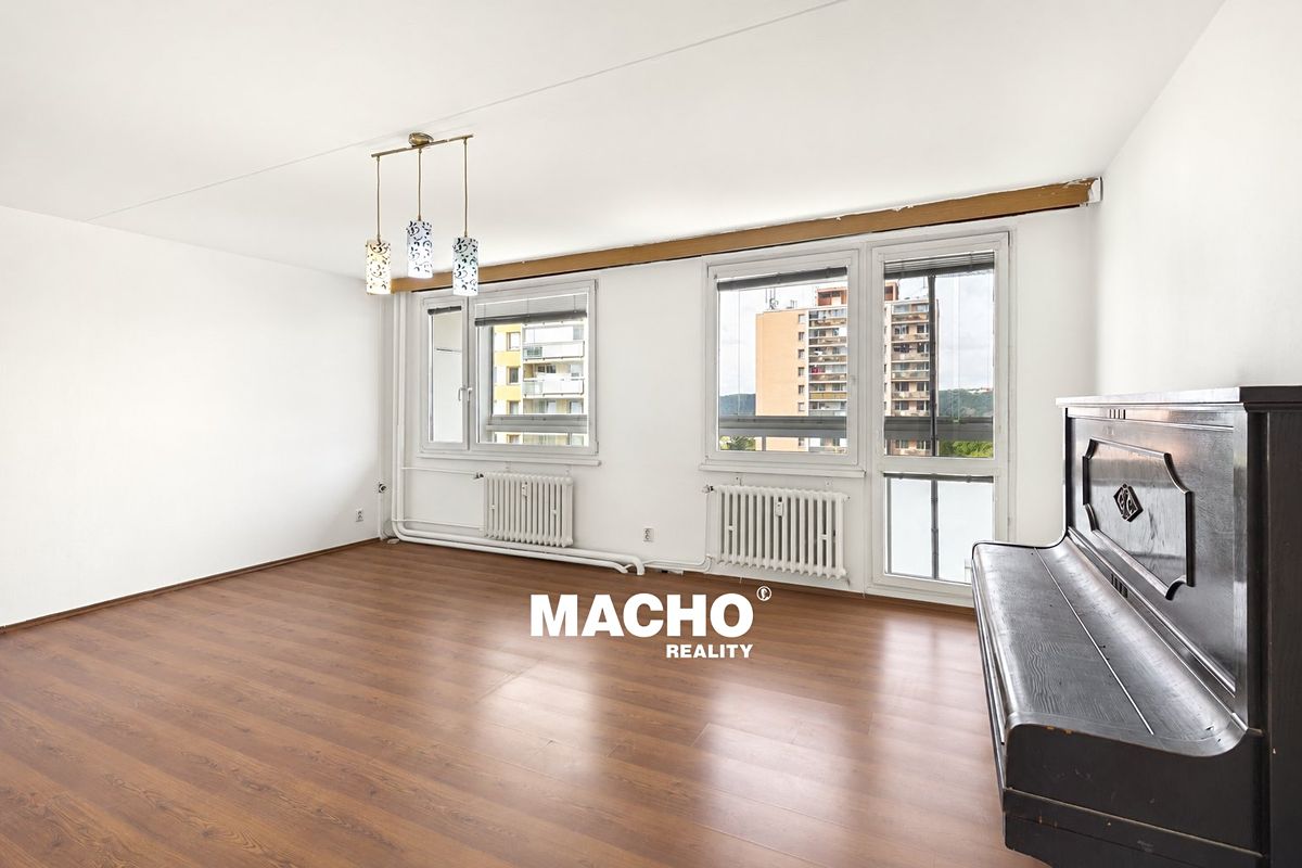 Pronájem bytu 2+1 65 m² – fotografie 2