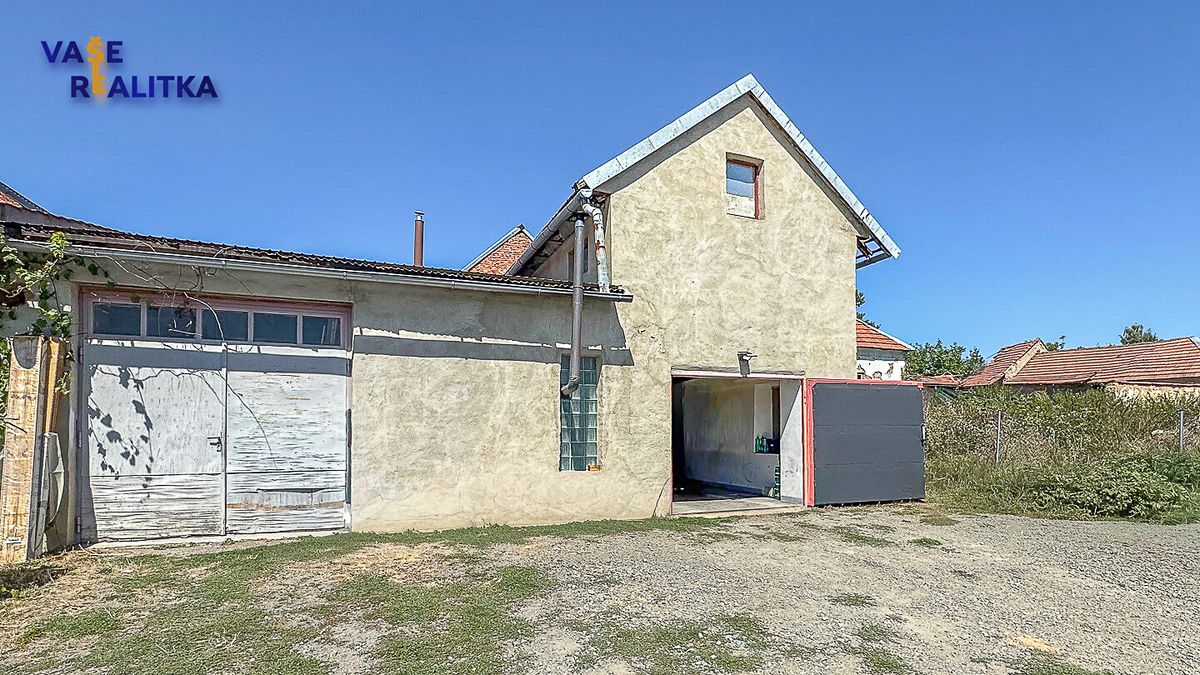 Prodej rodinného domu 150 m², pozemek 563 m² – fotografie 2