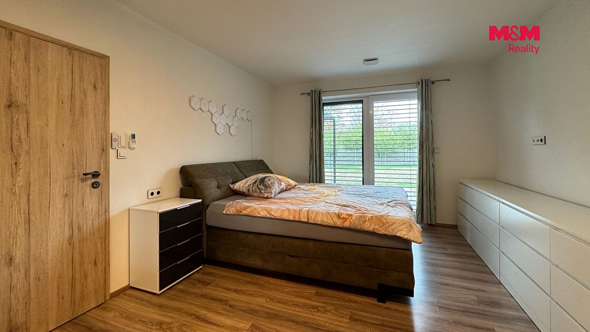 Prodej rodinného domu 96 m², pozemek 774 m² – fotografie 5