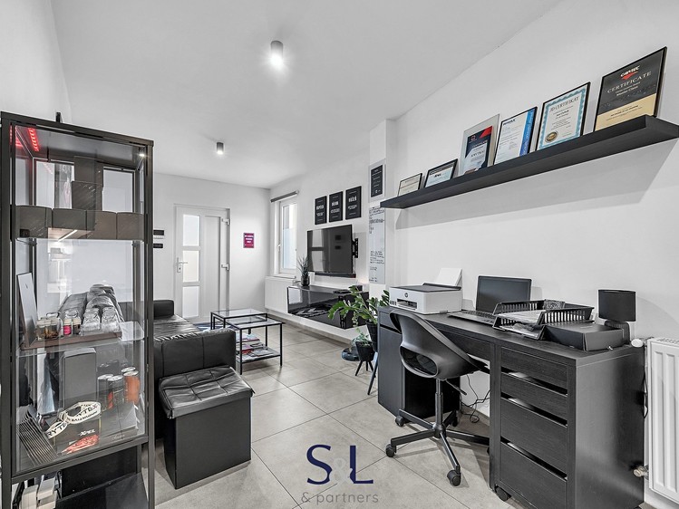 Комерційне приміщення на продаж, 325 м² (9 з 32)
