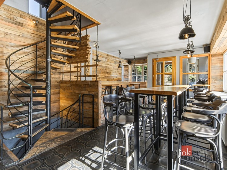 Prodej komerčního prostoru, 160 m² (8 z 17)