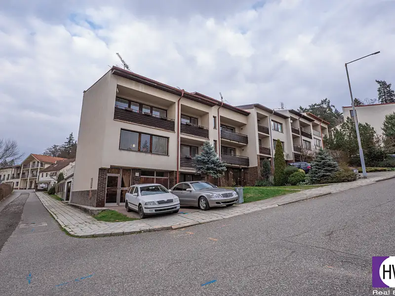 Prodej rodinného domu 260 m², pozemek 383 m², Písek – náhled fotky 1