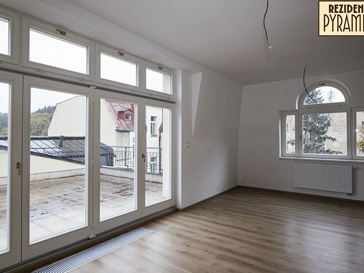 Квартира 4+kk на продаж, 110 м² (7 з 34)