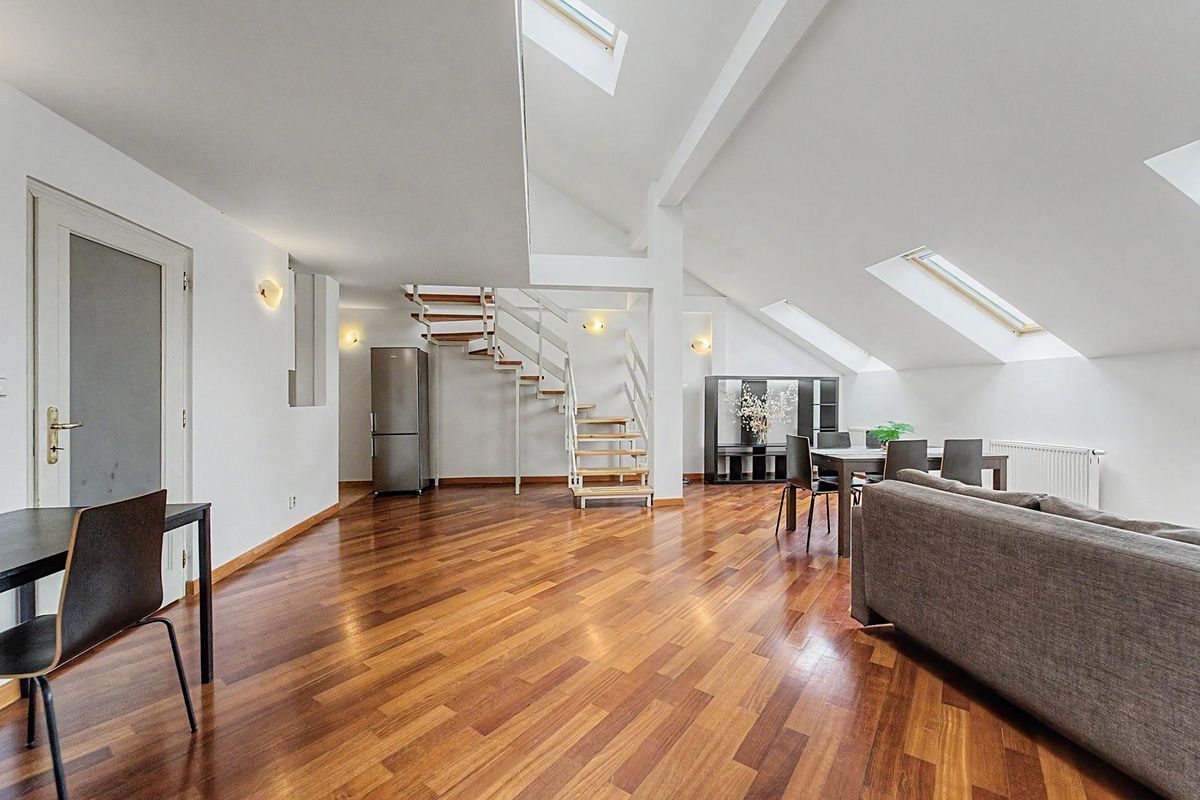 Pronájem bytu 3+kk 106 m² – fotografie 3