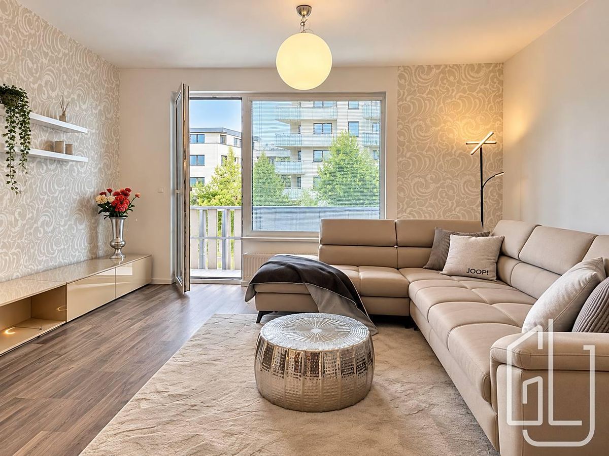 Pronájem bytu 2+kk 70 m²