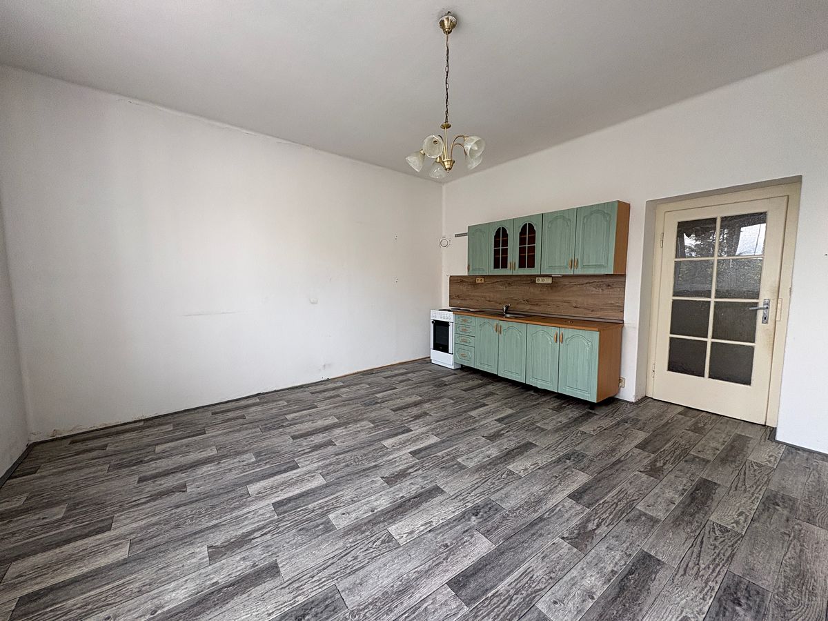 Pronájem bytu 3+kk 85 m² – fotografie 4