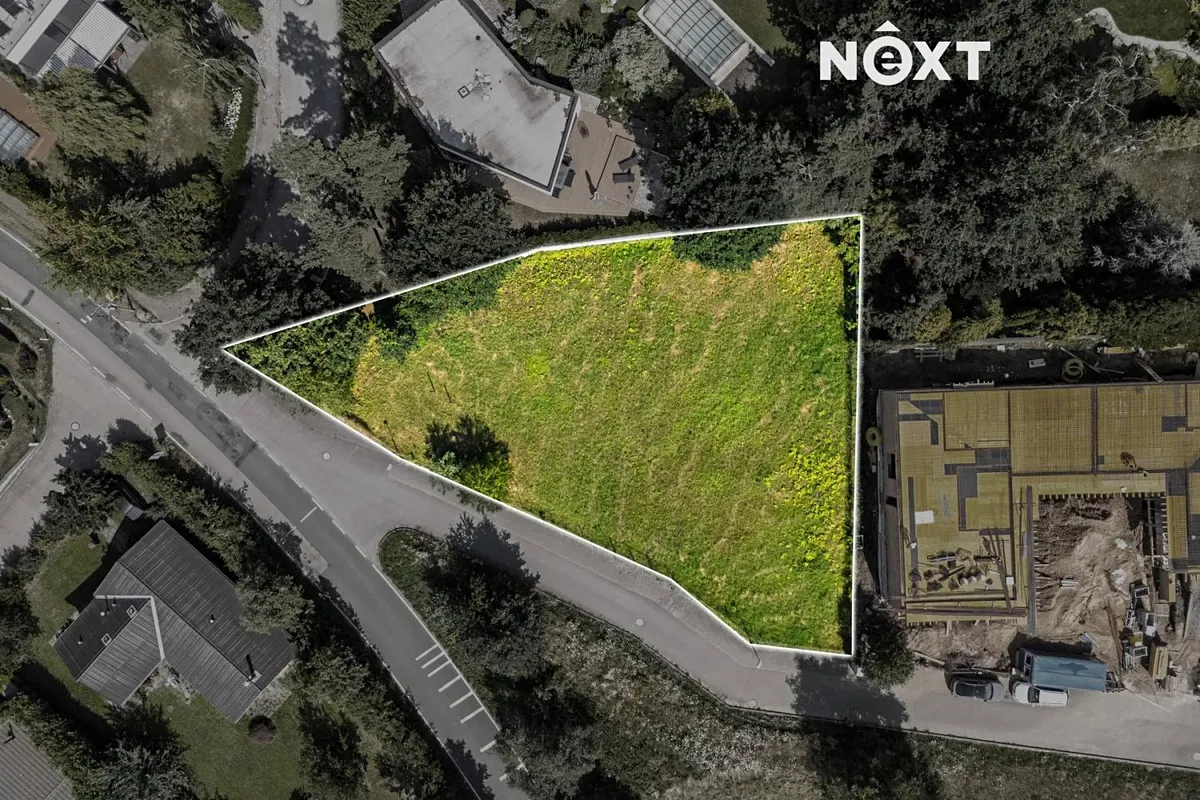 Prodej stavebního pozemku 1204 m²