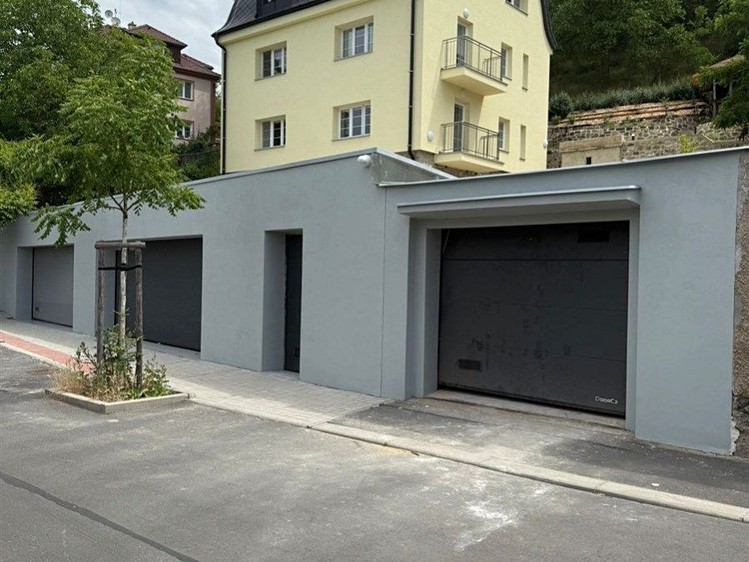 Квартира 1+kk в оренду, 37 м² (16 з 16)