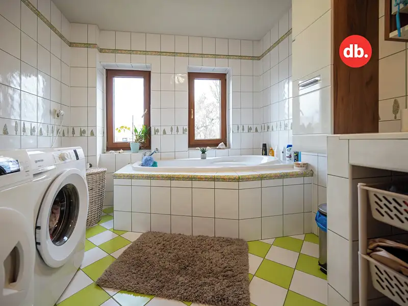 Prodej rodinného domu 208 m², pozemek 1040 m², Varnsdorf – náhled fotky 3