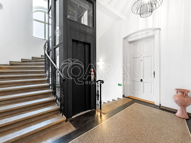 Квартира 3+kk в оренду, 186 м² (26 з 28)