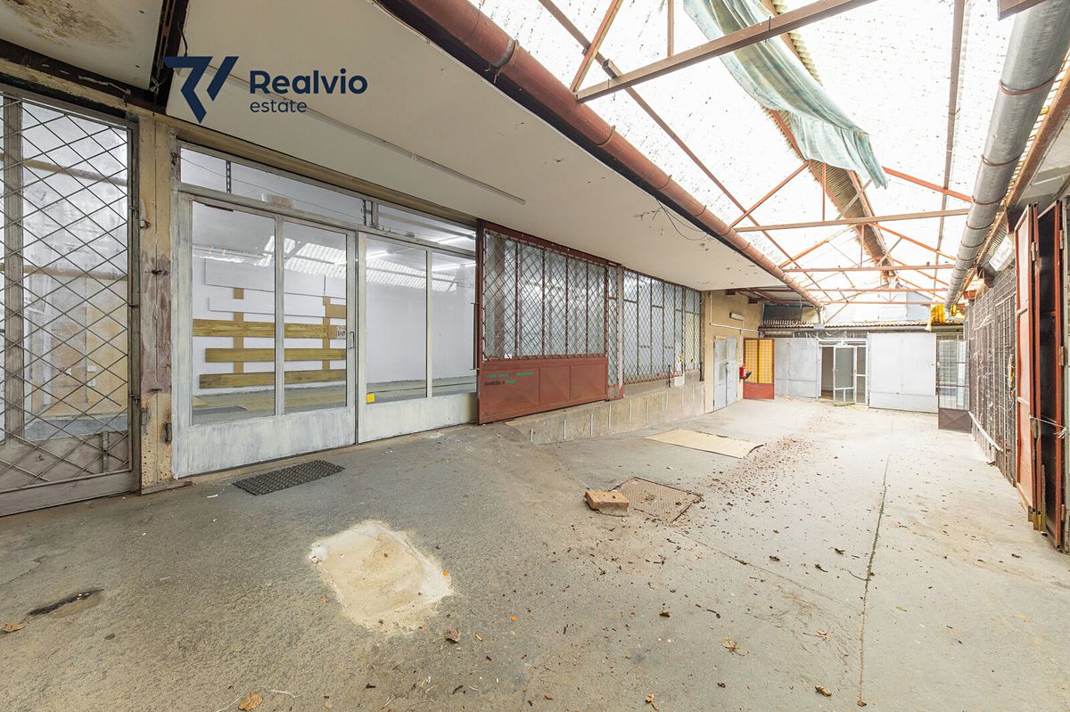Pronájem obchodního prostoru 30 m² – fotografie 3