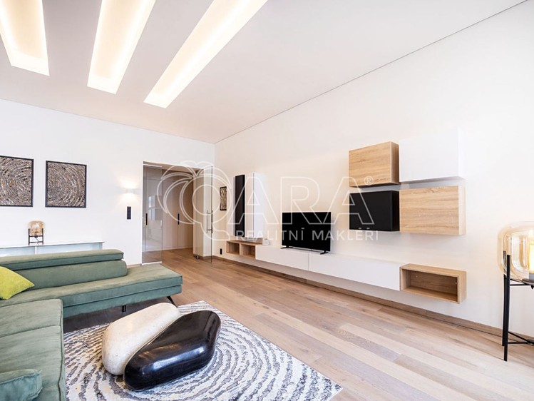 Квартира 3+kk в оренду, 186 м² (4 з 28)