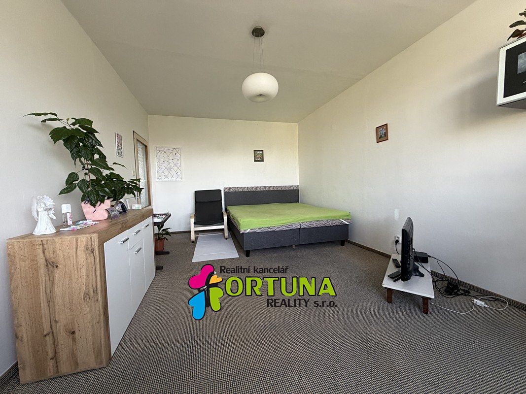 Prodej bytu 2+1 61 m² – fotografie 2