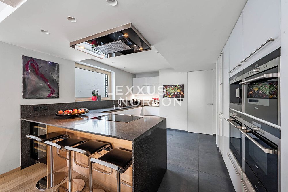 Prodej bytu 6 pokojů a více 410 m² – fotografie 5