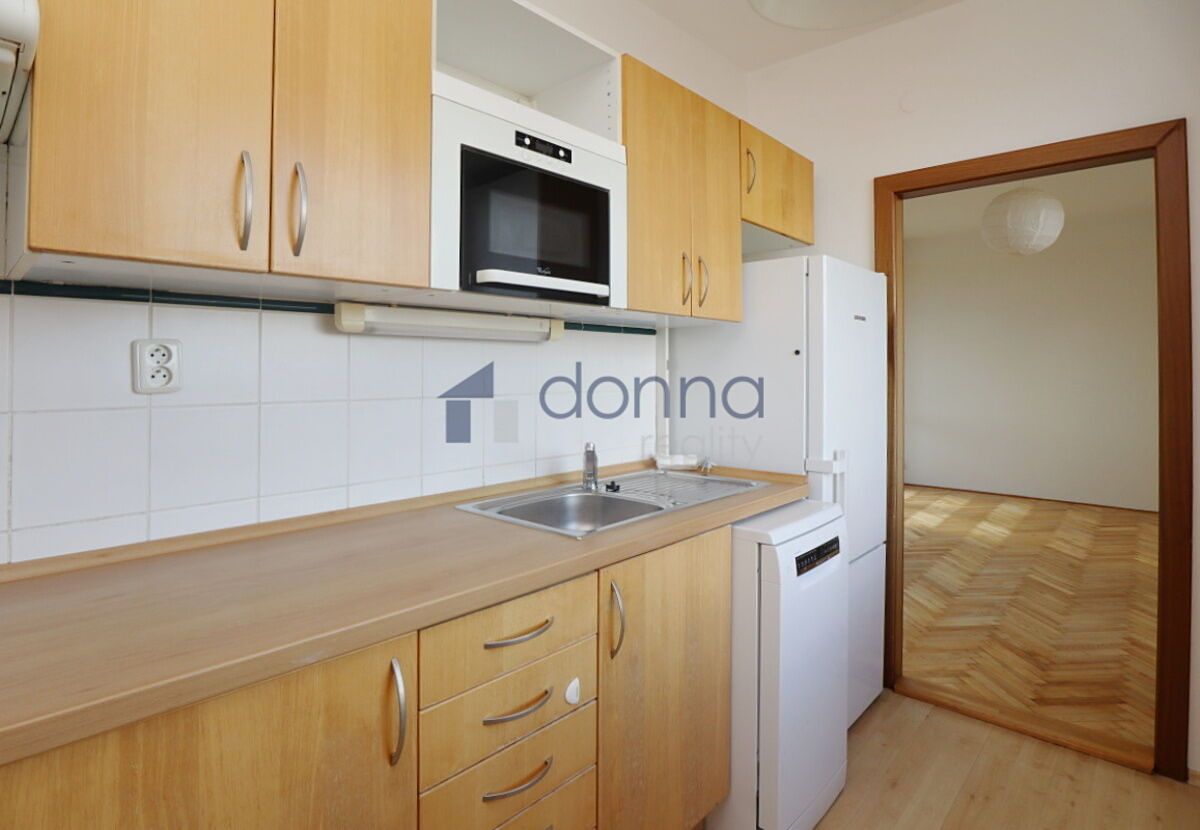 Pronájem bytu 3+1 78 m² – fotografie 4