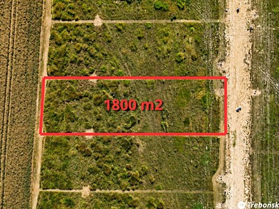 Prodej pozemku, 1 800 m² (3 z 8)