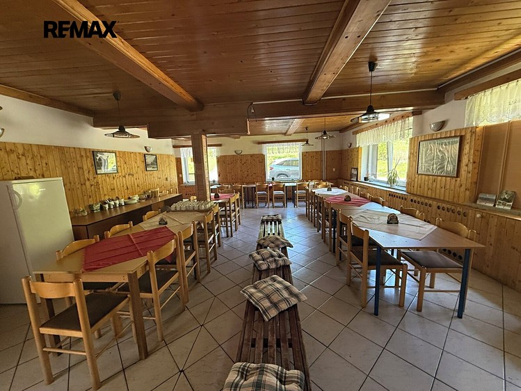 Комерційне приміщення на продаж, 600 м² (19 з 32)