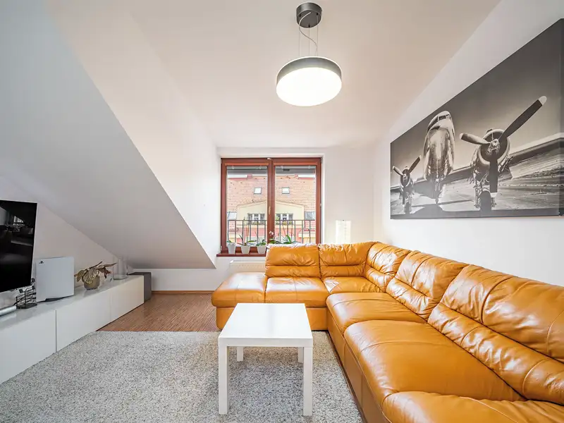 Prodej bytu 2+kk 47 m², Praha – náhled fotky 2