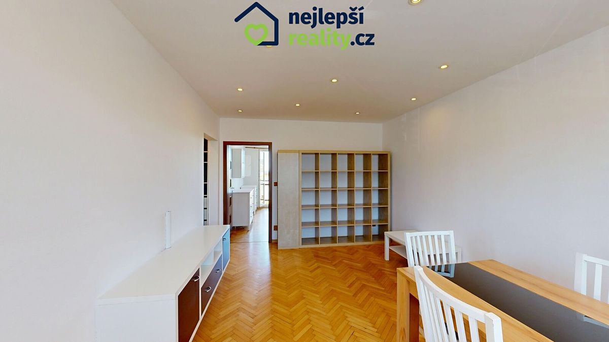 Pronájem bytu 2+1 53 m² – fotografie 4