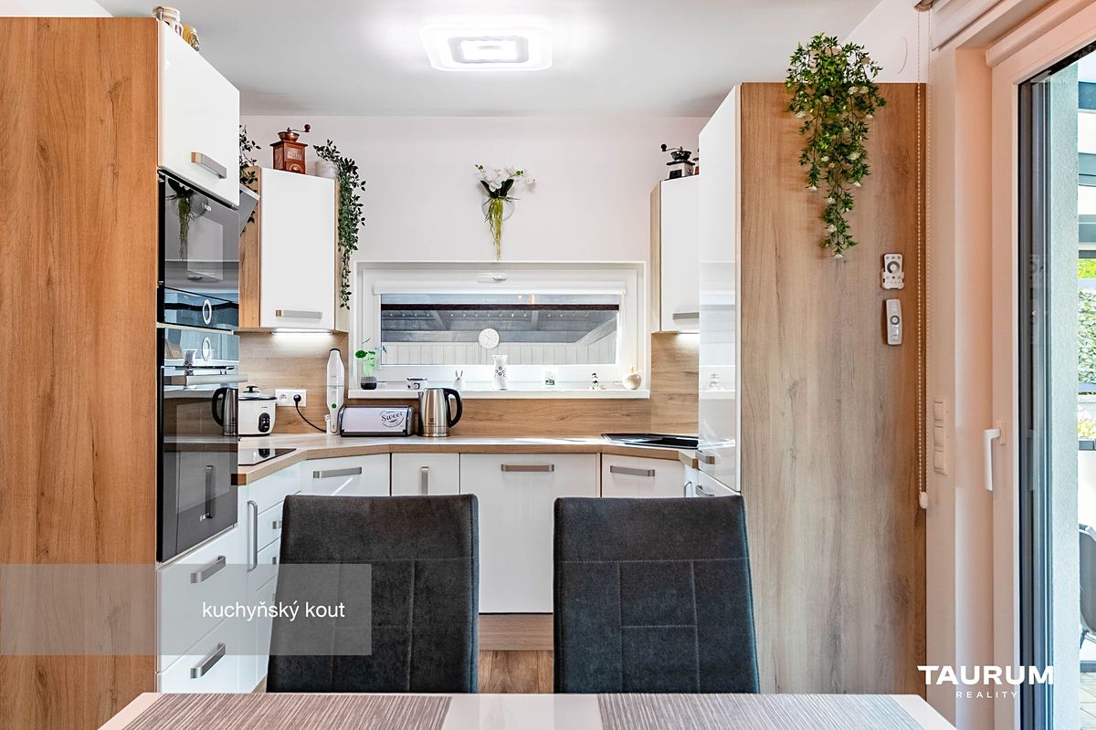 Prodej rodinného domu 89 m², pozemek 305 m² – fotografie 4