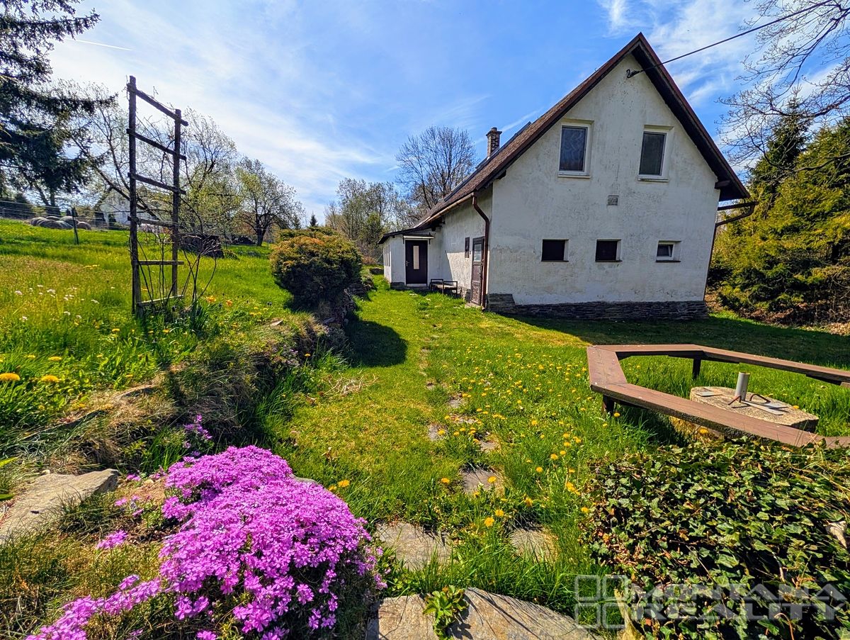 Prodej rodinného domu 150 m², pozemek 870 m²