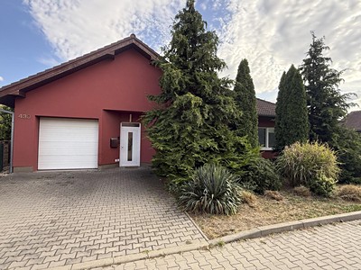 Pronájem  rodinného domu 140 m², pozemek 449 m²