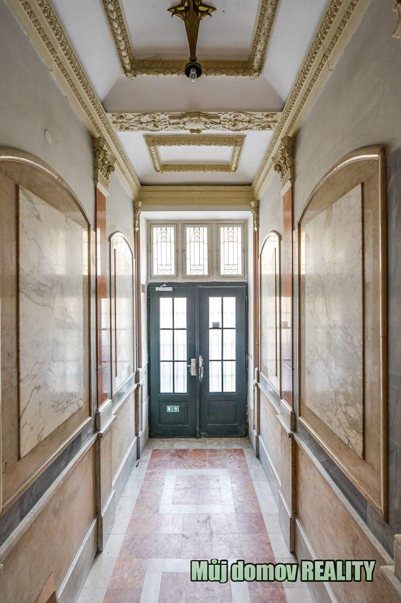Pronájem bytu 1+kk 33 m² – fotografie 2