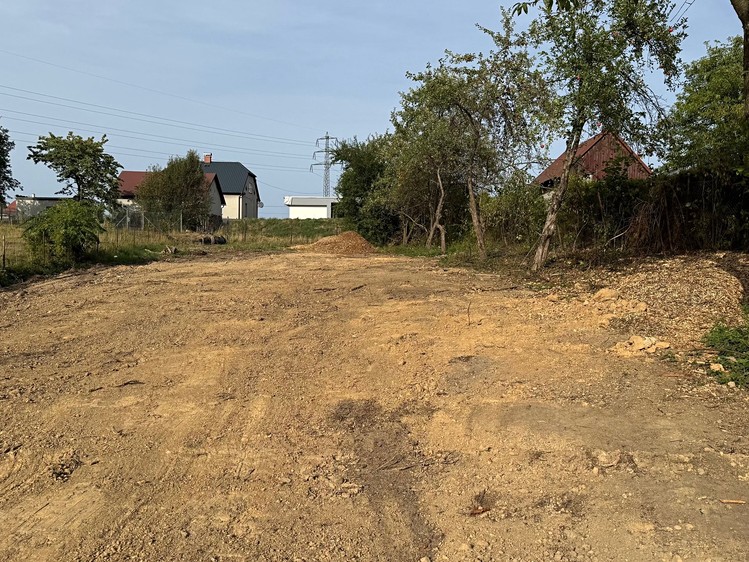 Prodej pozemku, 1 190 m² (2 z 4)