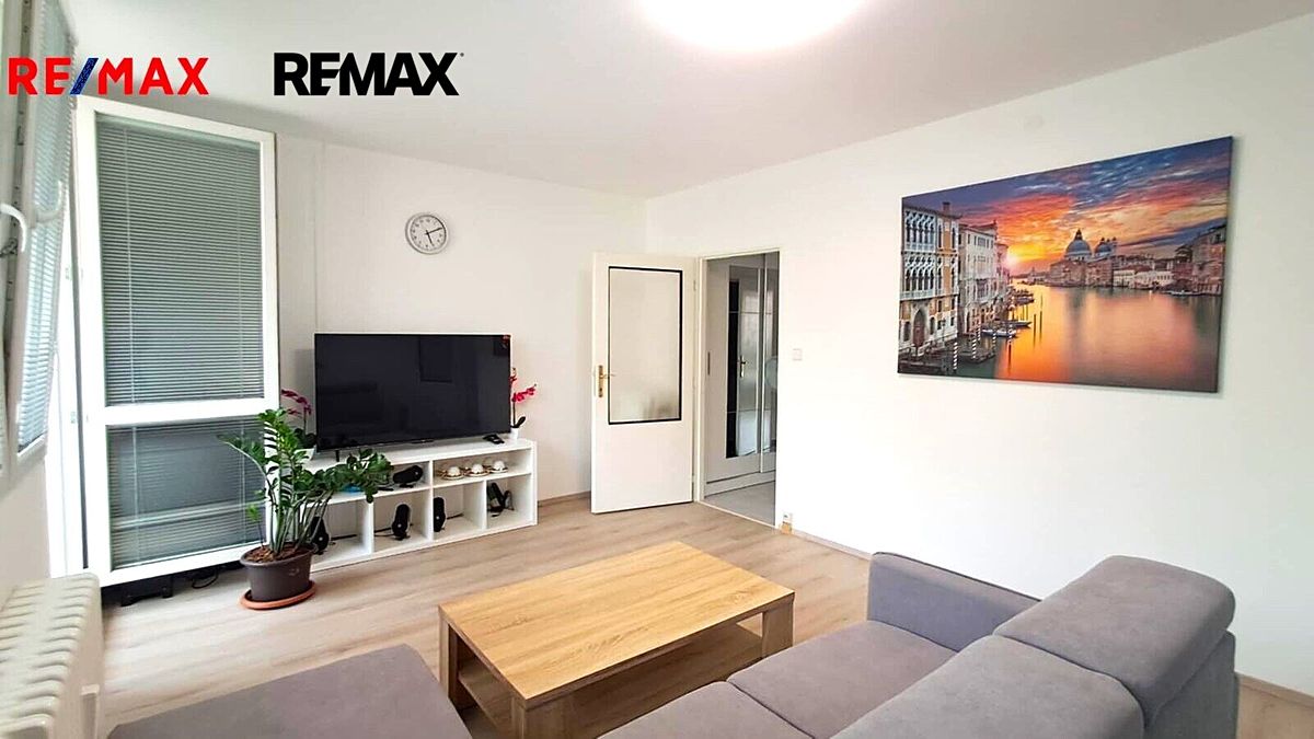 Pronájem bytu 3+1 76 m² – fotografie 2
