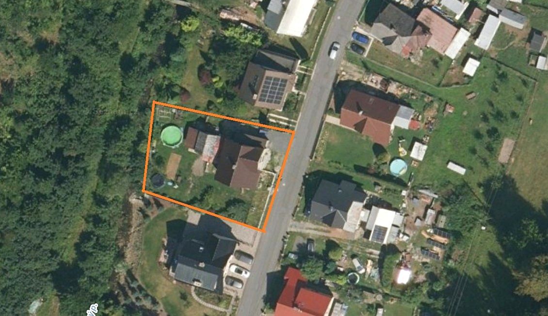 Prodej rodinného domu 190 m², pozemek 832 m² – fotografie 2