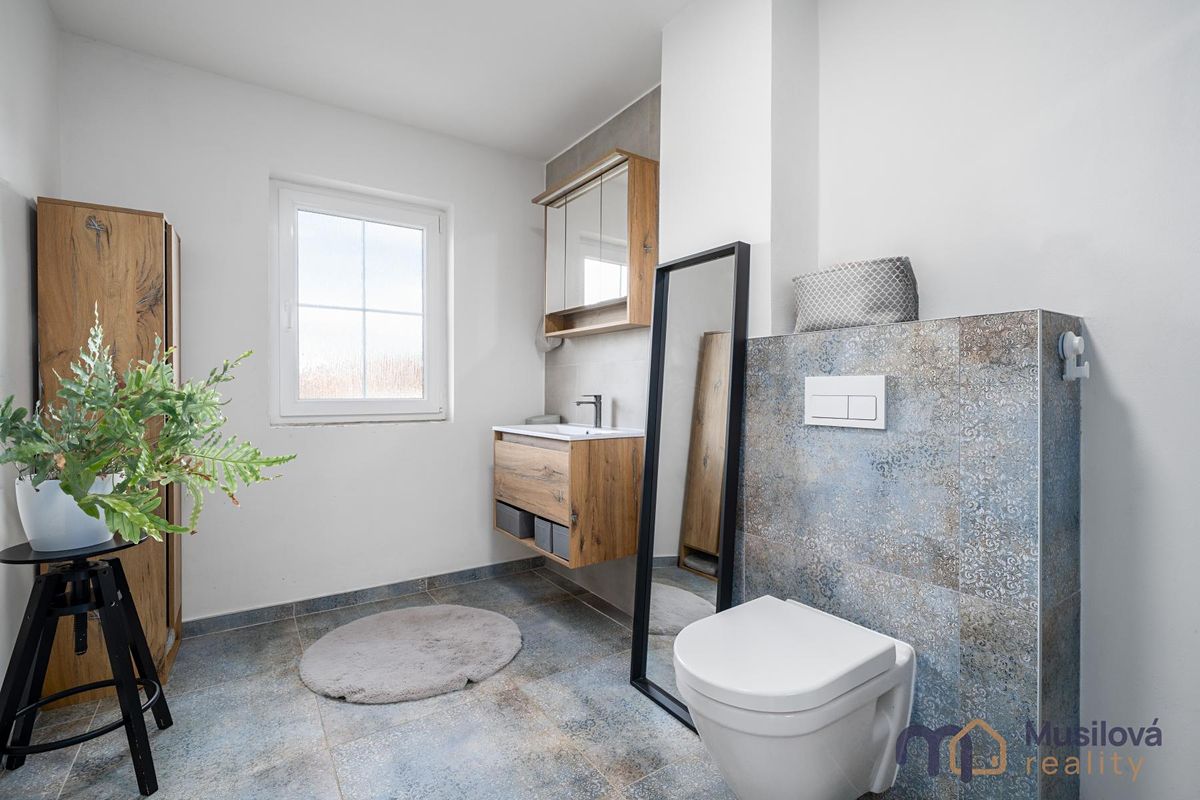 Prodej rodinného domu 127 m², pozemek 335 m² – fotografie 4