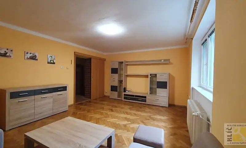 Pronájem bytu 3+1 80 m², Kroměříž – náhled fotky 3