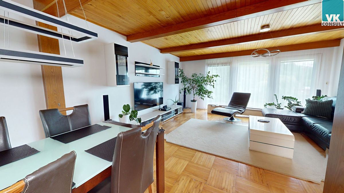 Prodej rodinného domu 213 m², pozemek 5984 m² – fotografie 4