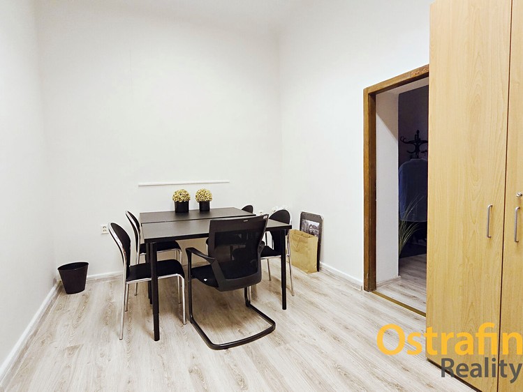 Комерційне приміщення в оренду, 99 м² (5 з 12)