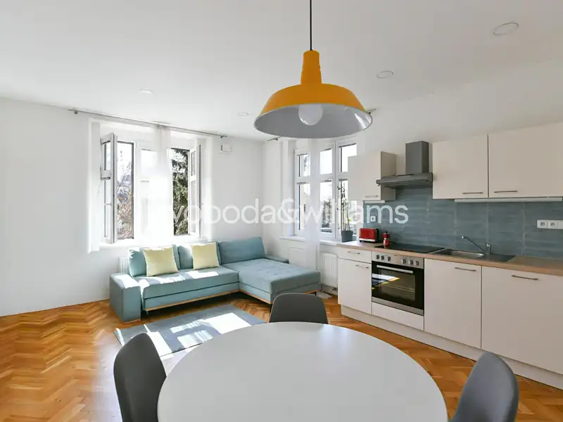 Prodej bytu 2+kk 41 m², Praha – náhled fotky 1