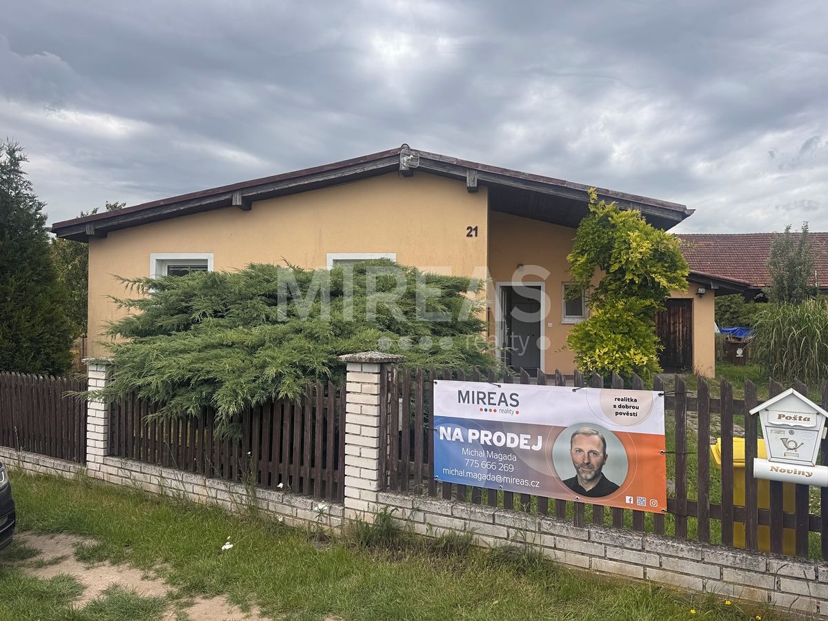 Prodej rodinného domu 107 m², pozemek 990 m² – fotografie 3