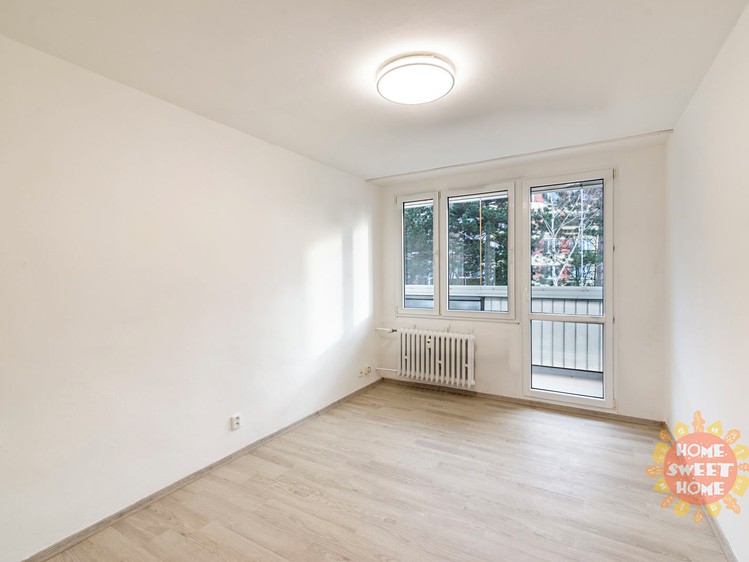 Pronájem bytu 2+kk, 48 m² (2 z 21)