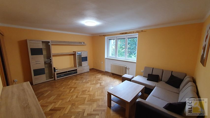 Pronájem bytu 3+1 80 m² – fotografie 2