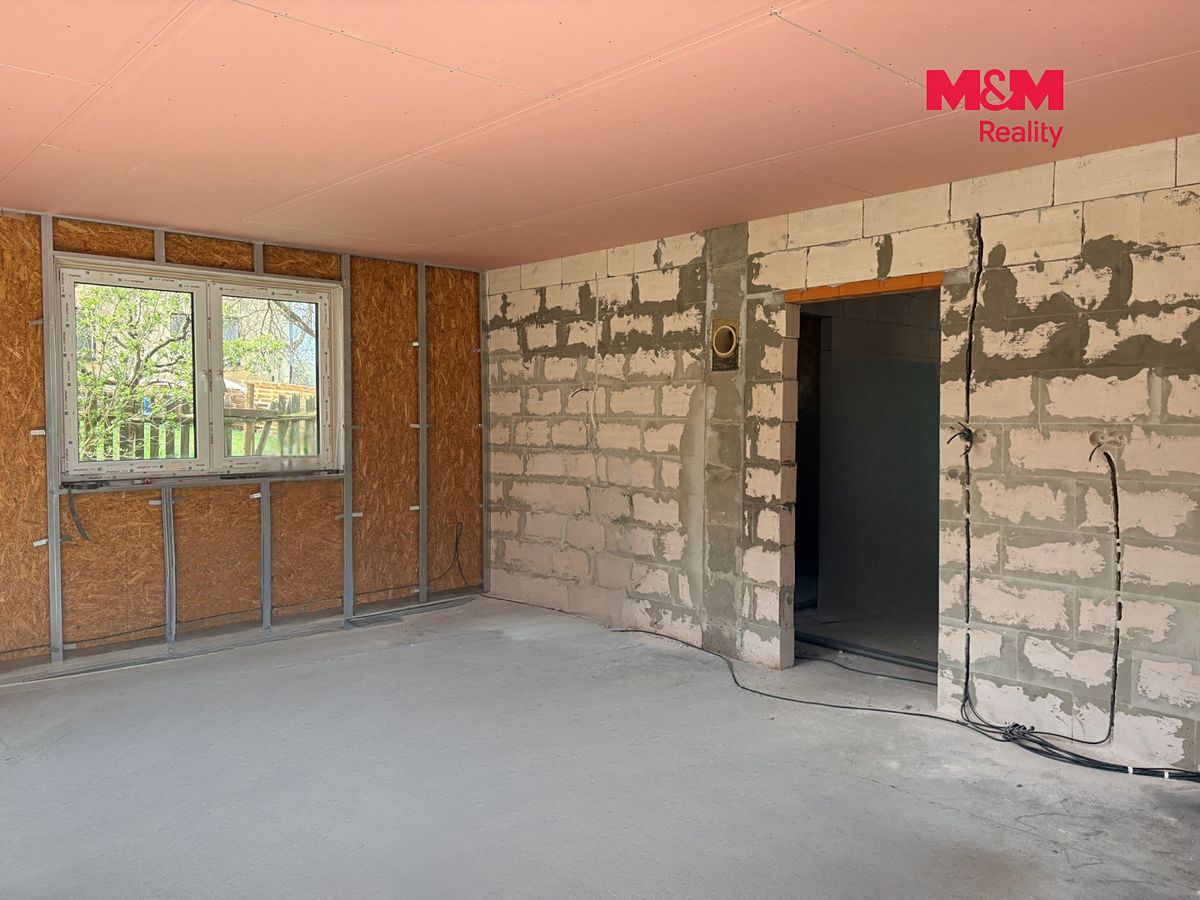 Prodej rodinného domu 95 m², pozemek 1203 m² – fotografie 5