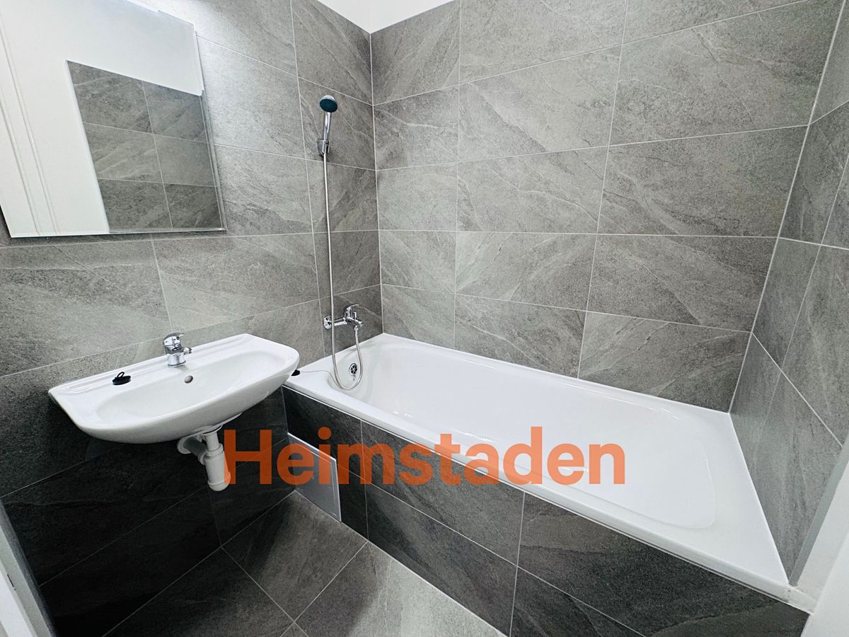 Pronájem bytu 2+1 55 m² – fotografie 4