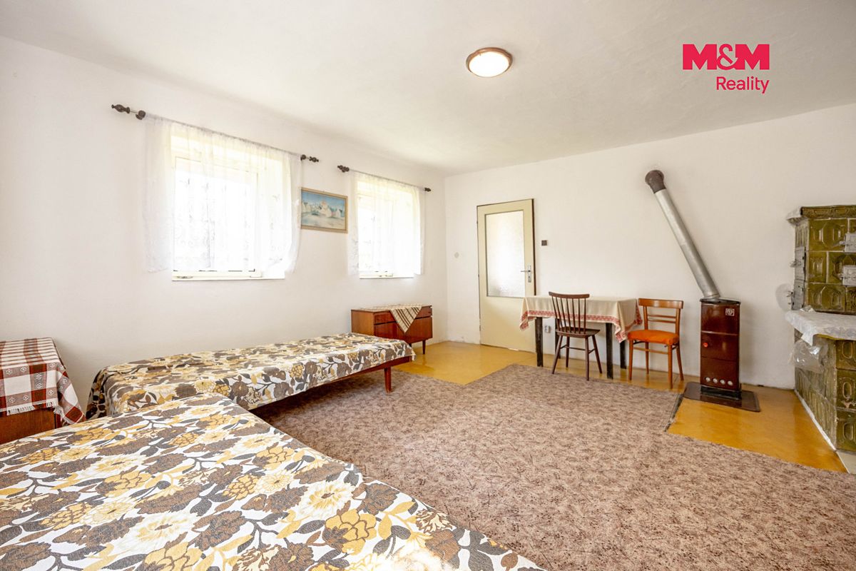 Prodej rodinného domu 160 m², pozemek 670 m² – fotografie 5