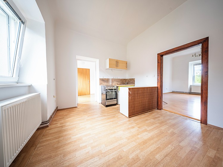 Prodej komerčního prostoru, 284 m² (17 z 46)