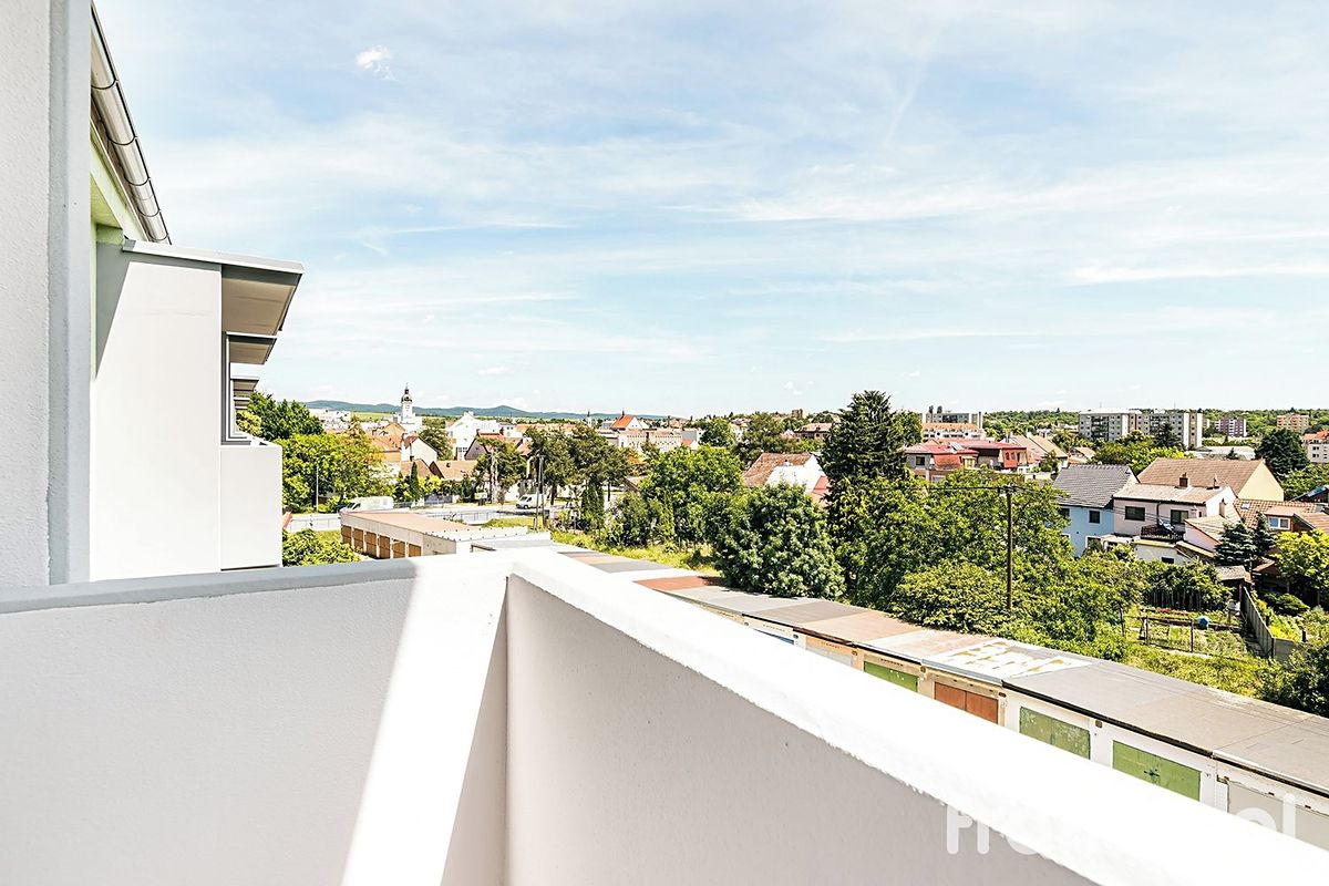 Prodej bytu 4+kk 83 m² – fotografie 4